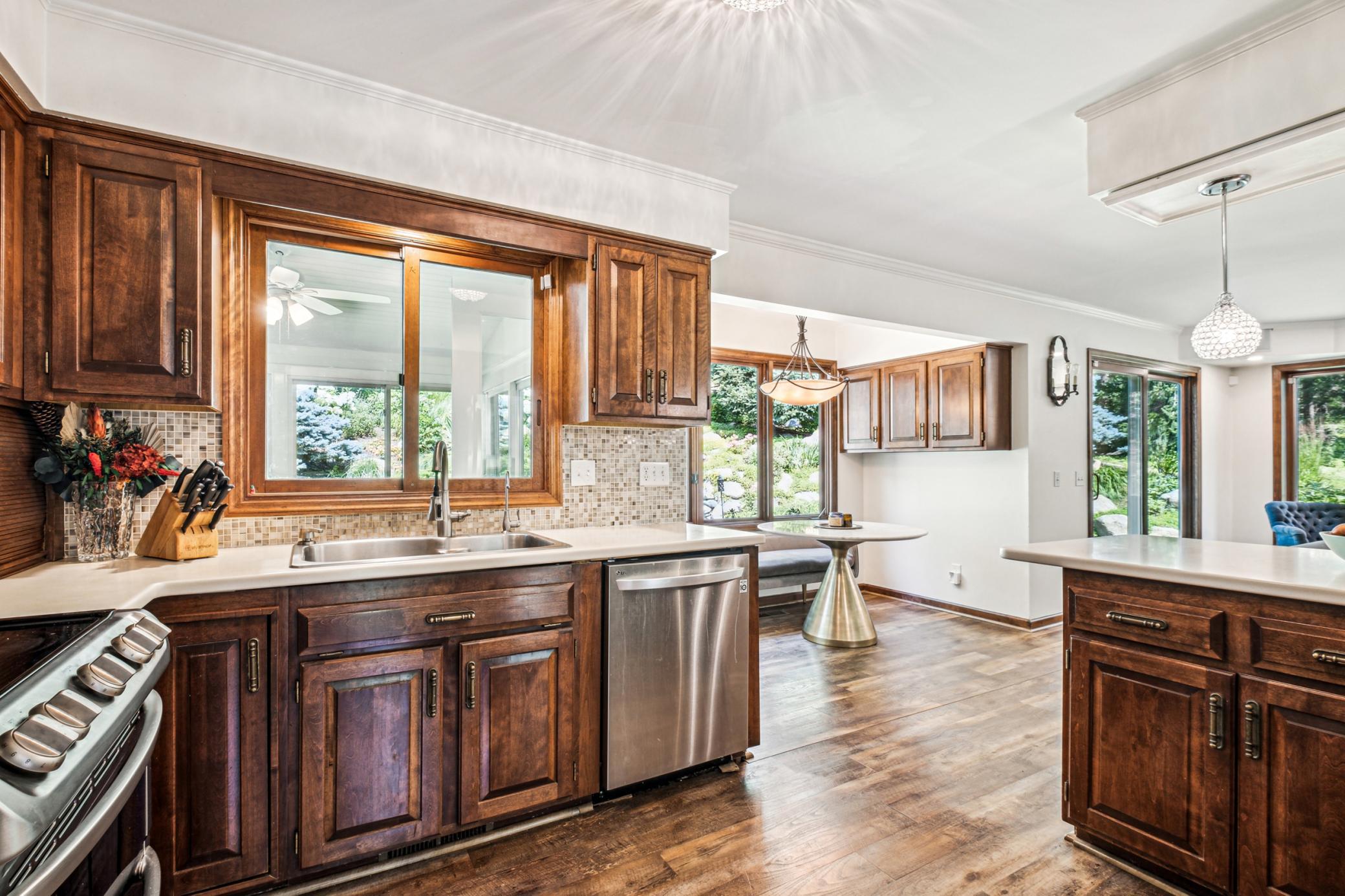 7737 Tanglewood Court