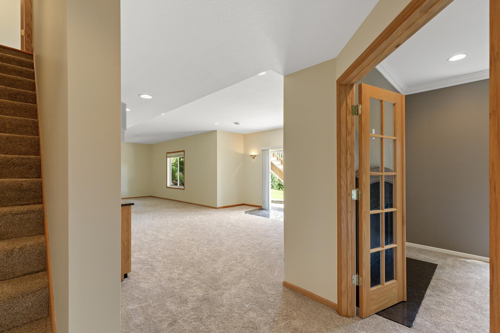 8201 Stone Creek Drive