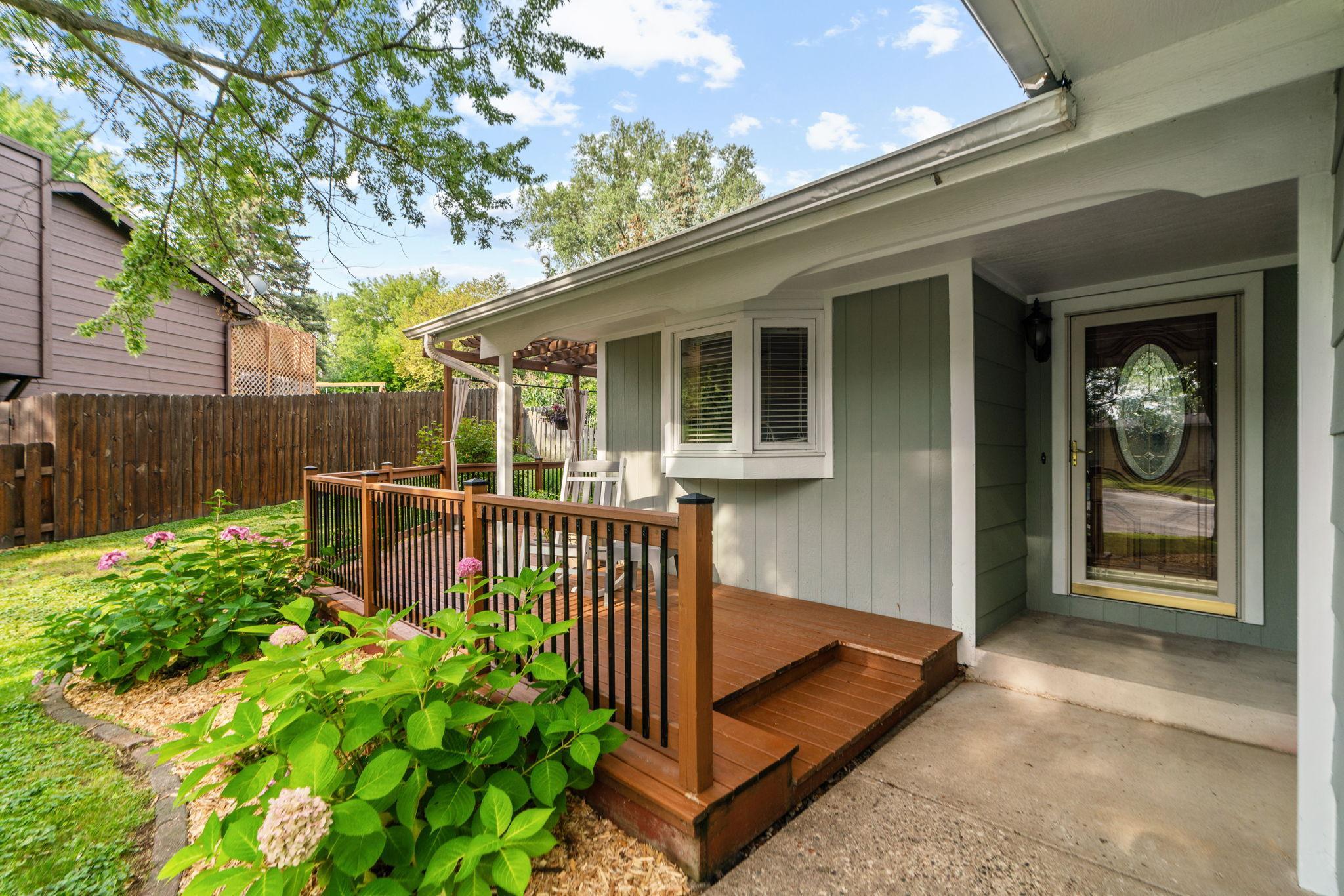 6585 Lancaster Lane N