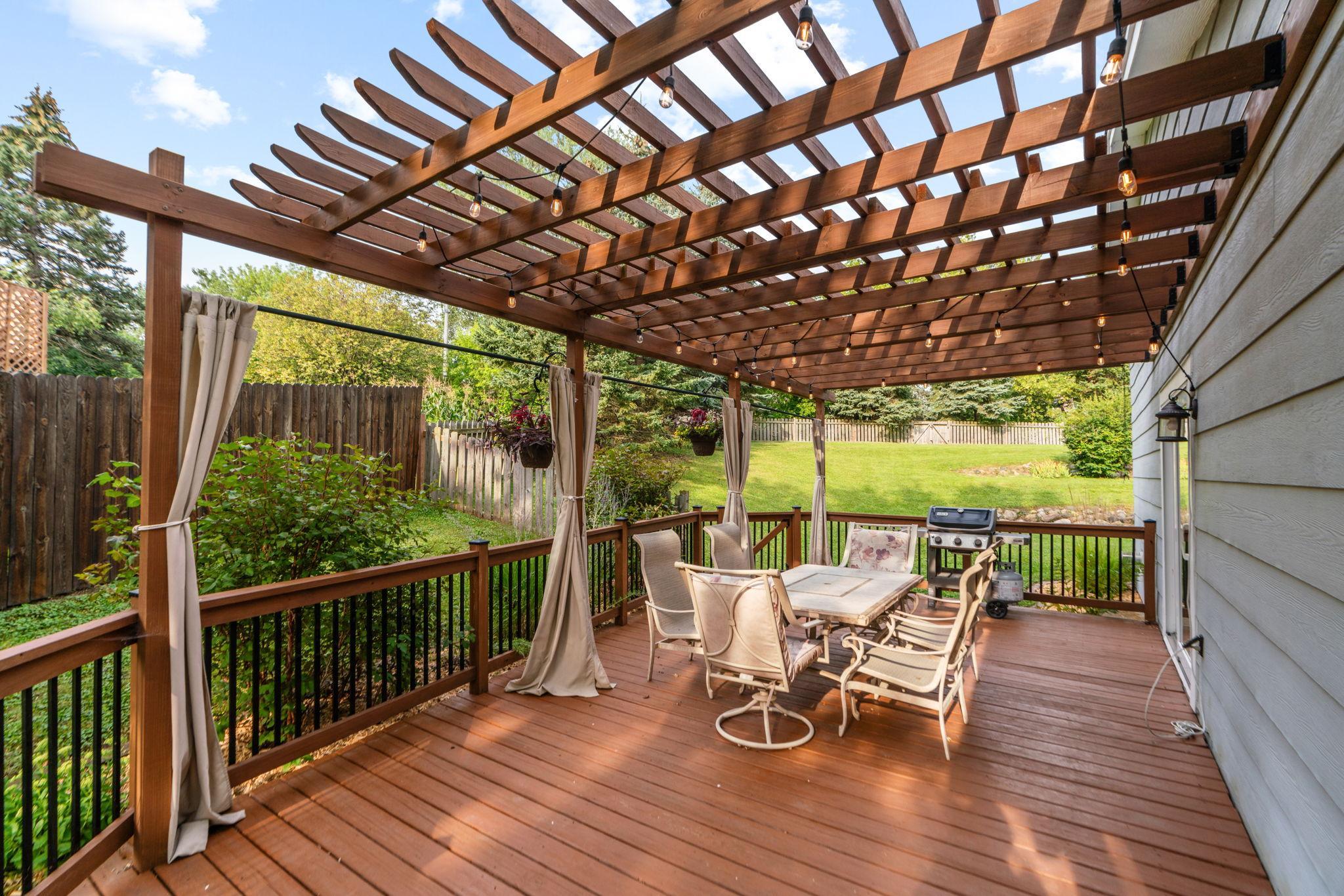 6585 Lancaster Lane N