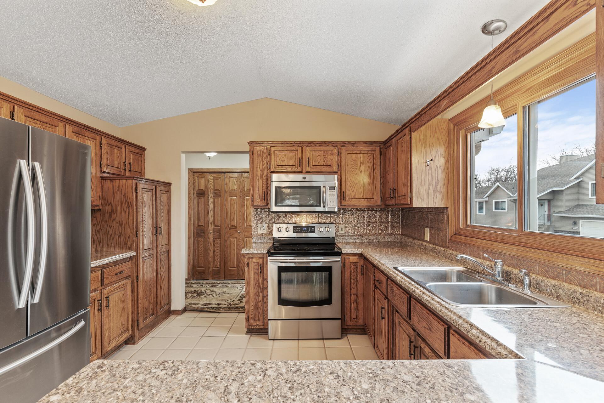 9328 Loch Lomond Lane