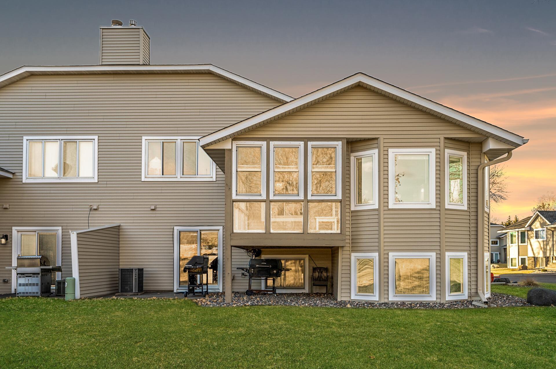 9328 Loch Lomond Lane