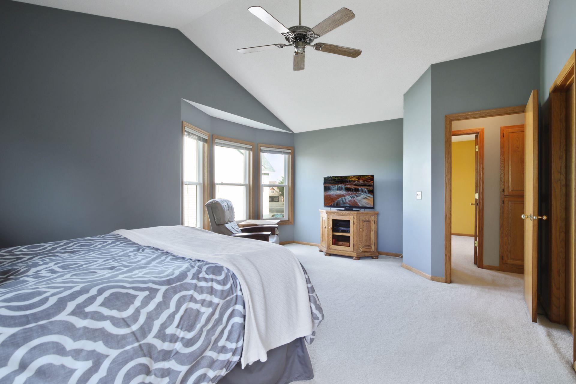 8507 Campbell Avenue