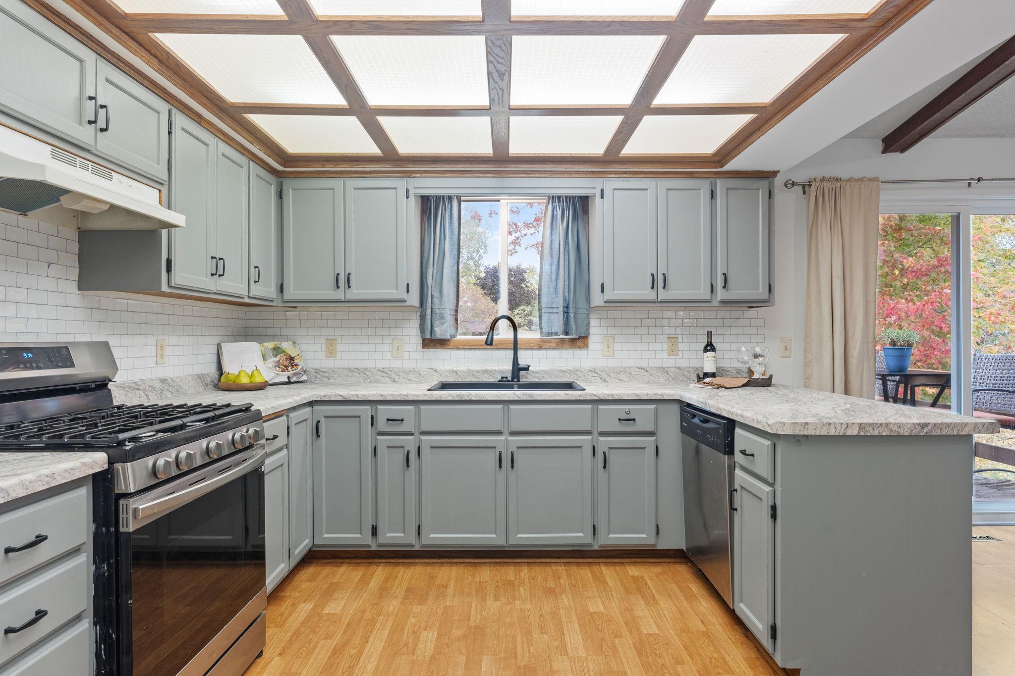 8217 Irving Avenue N