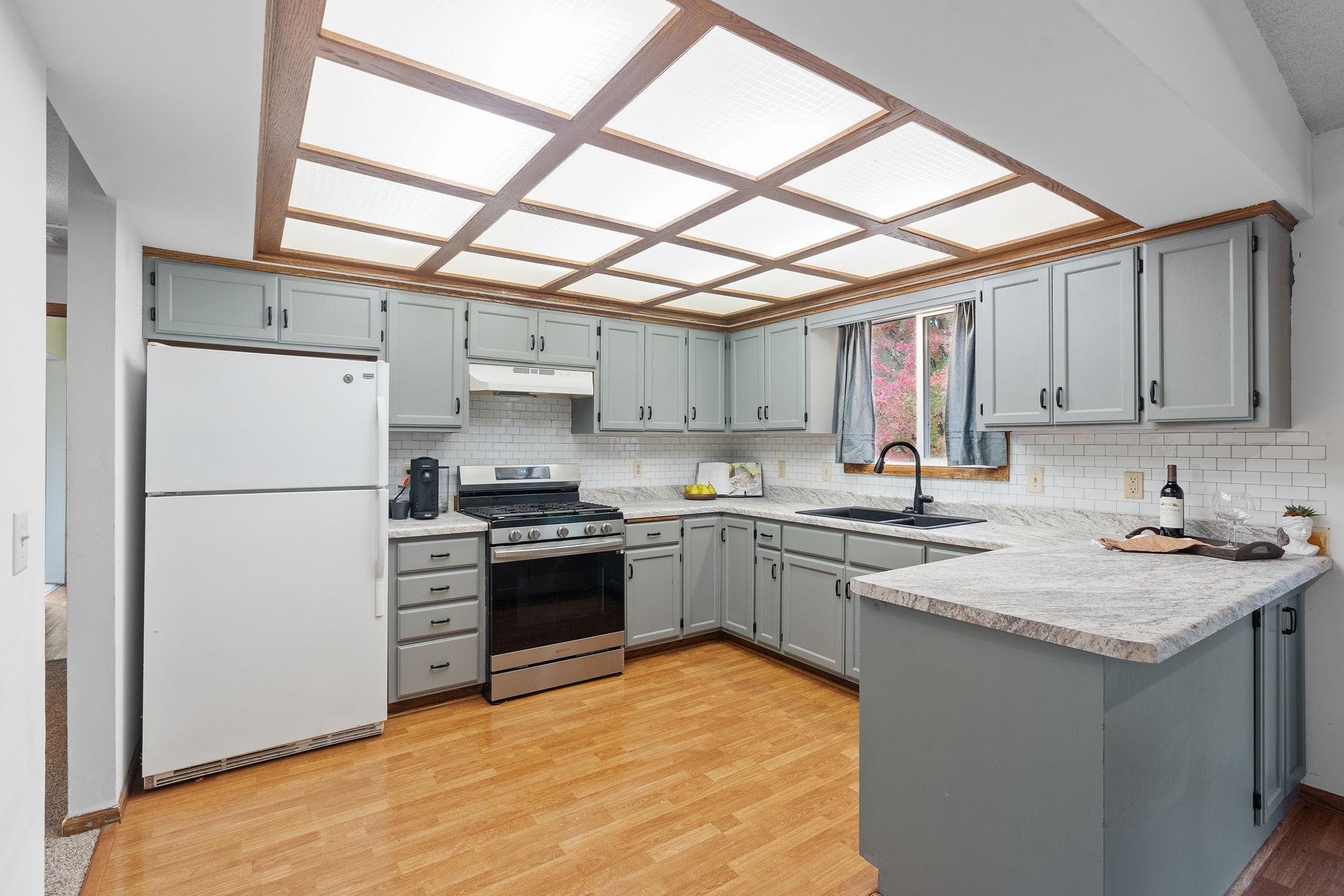 8217 Irving Avenue N