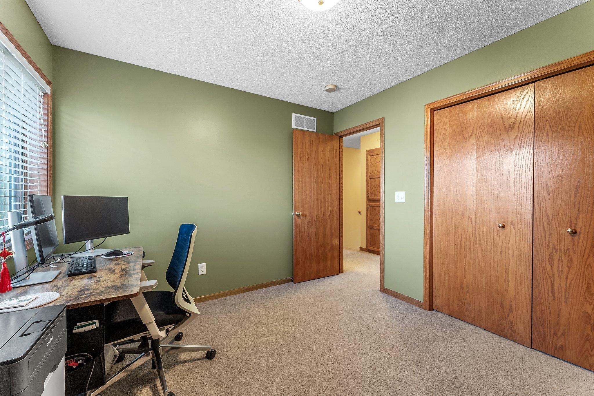 1648 Whitehall Place