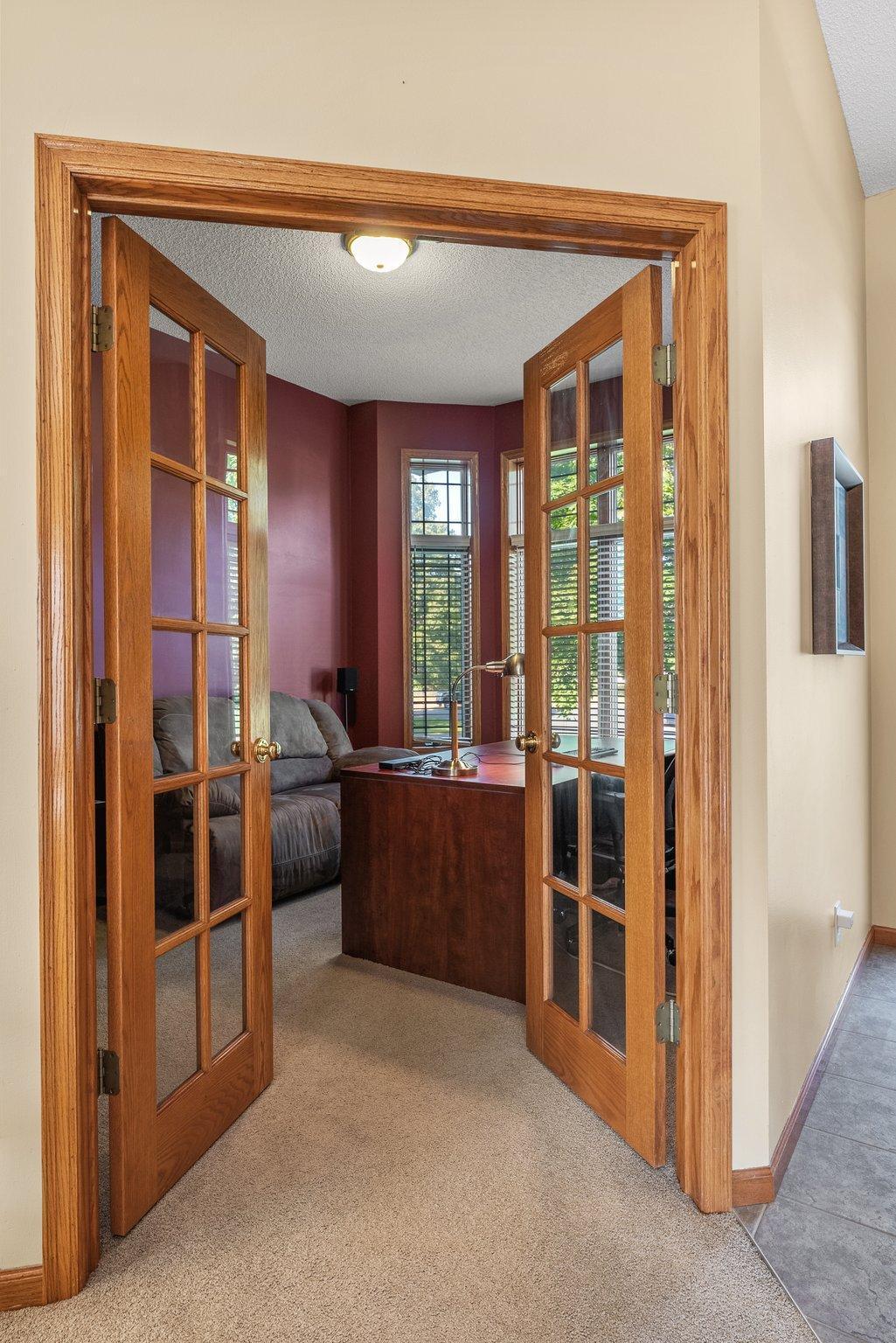 1648 Whitehall Place