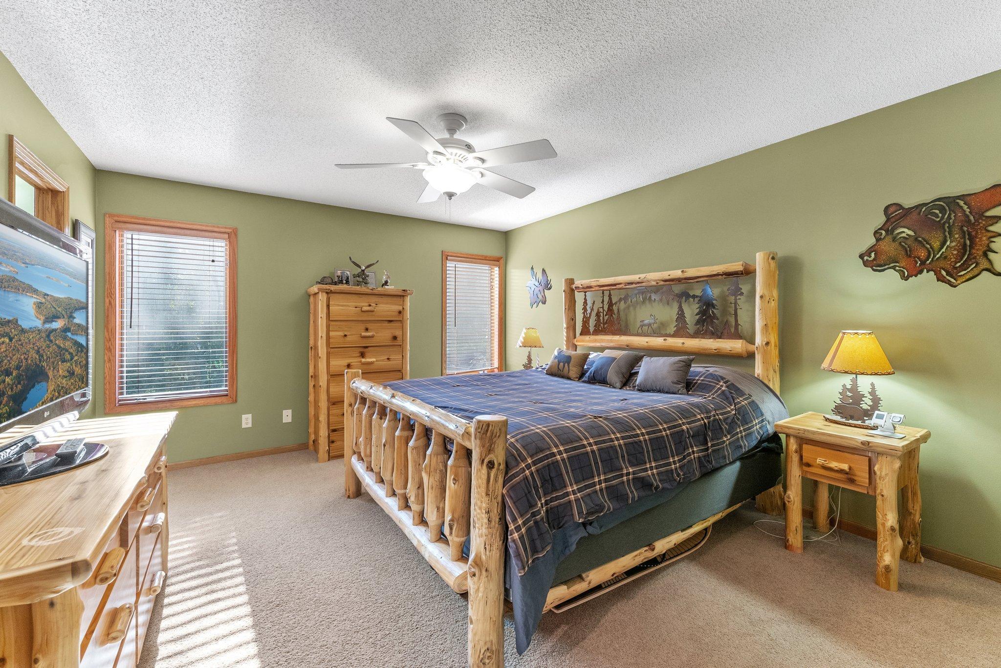 1648 Whitehall Place