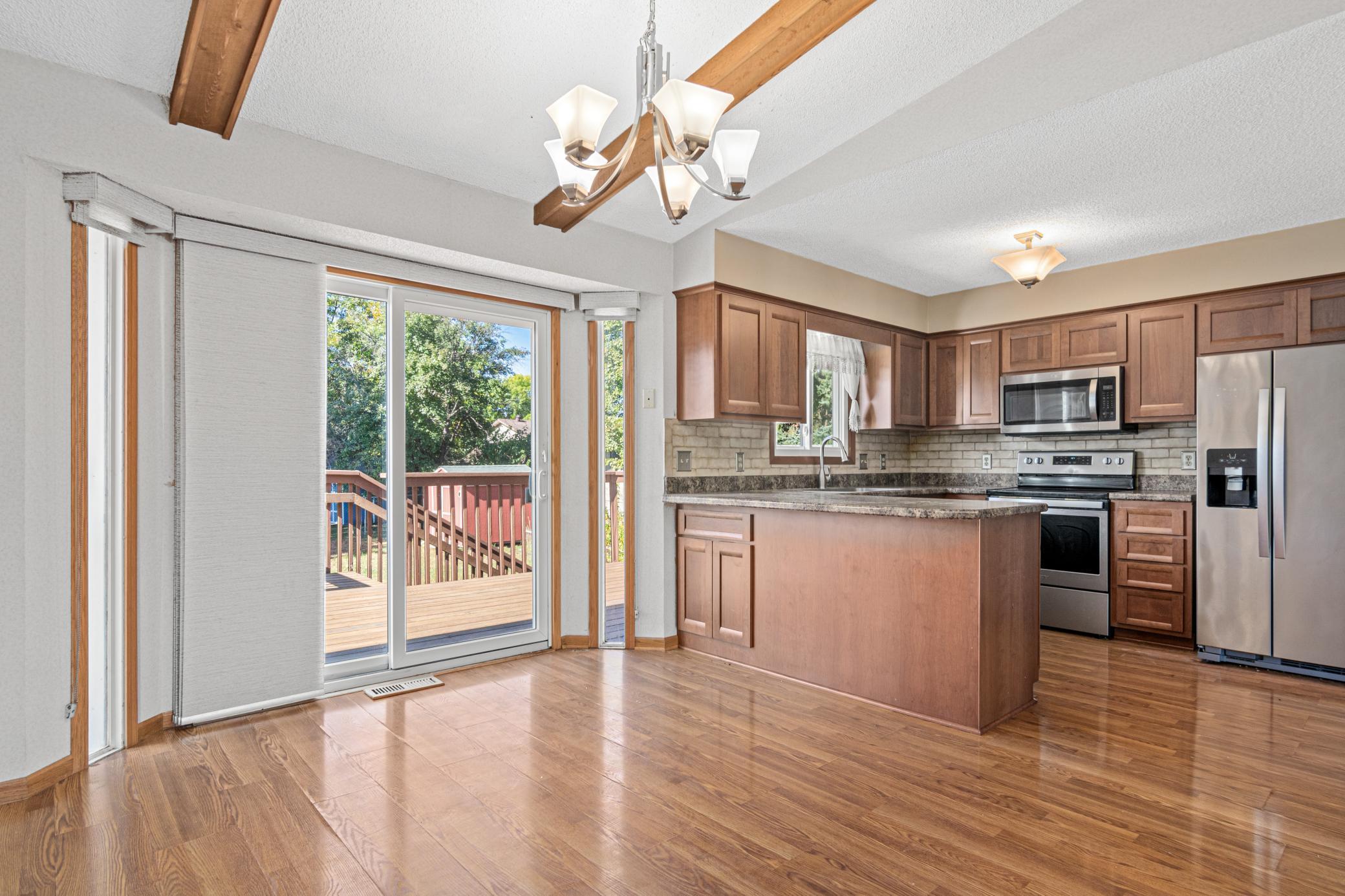 11113 Wisconsin Avenue N