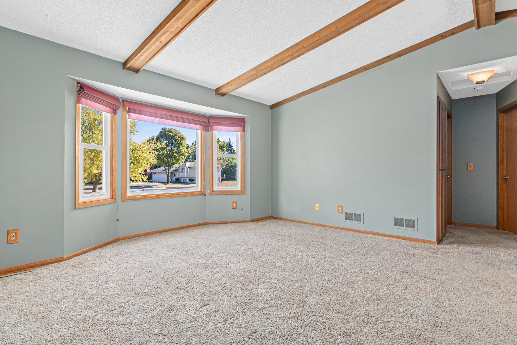 11113 Wisconsin Avenue N