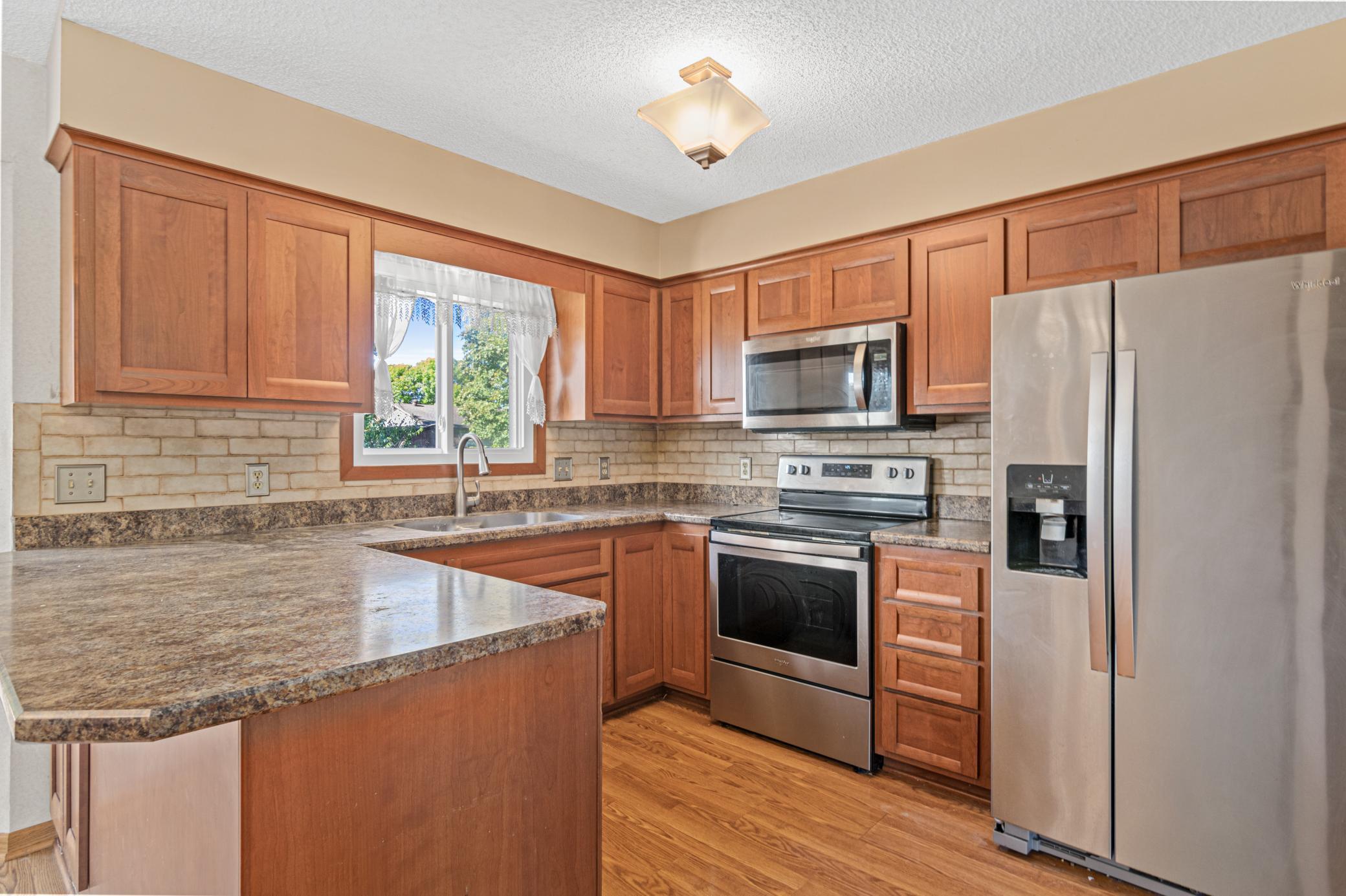 11113 Wisconsin Avenue N