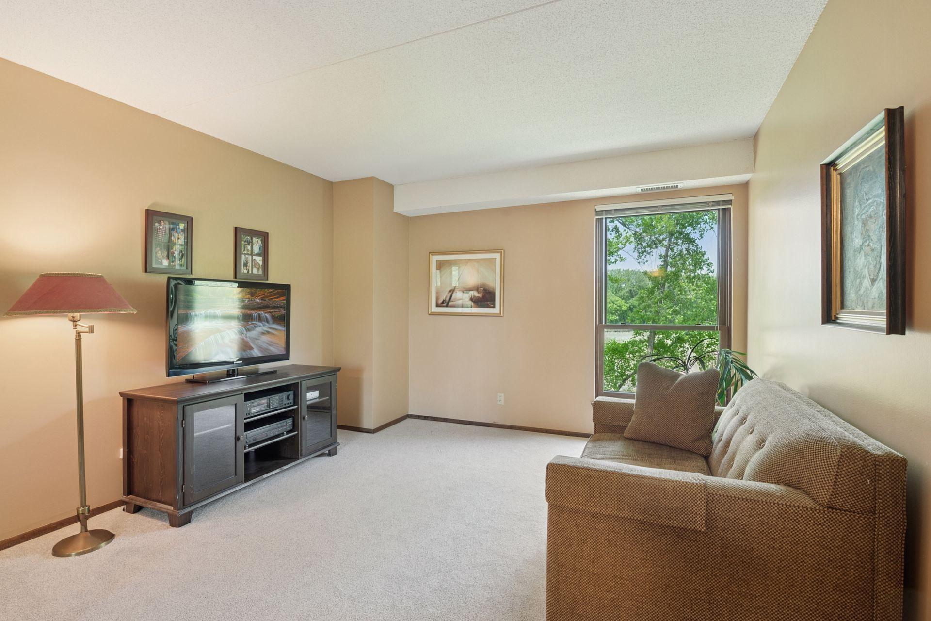6670 Vernon Avenue S Unit: 301