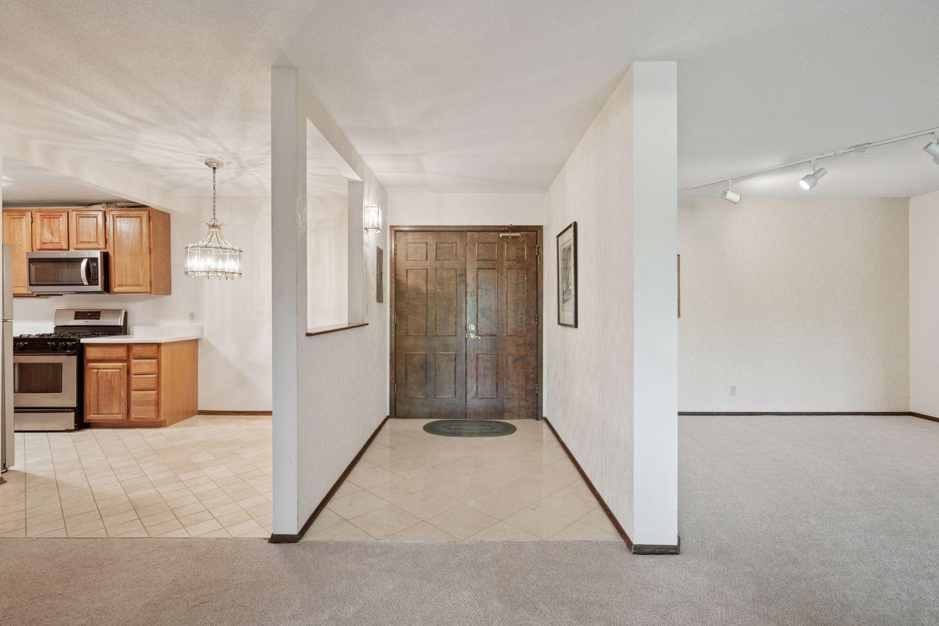 6670 Vernon Avenue S Unit: 301