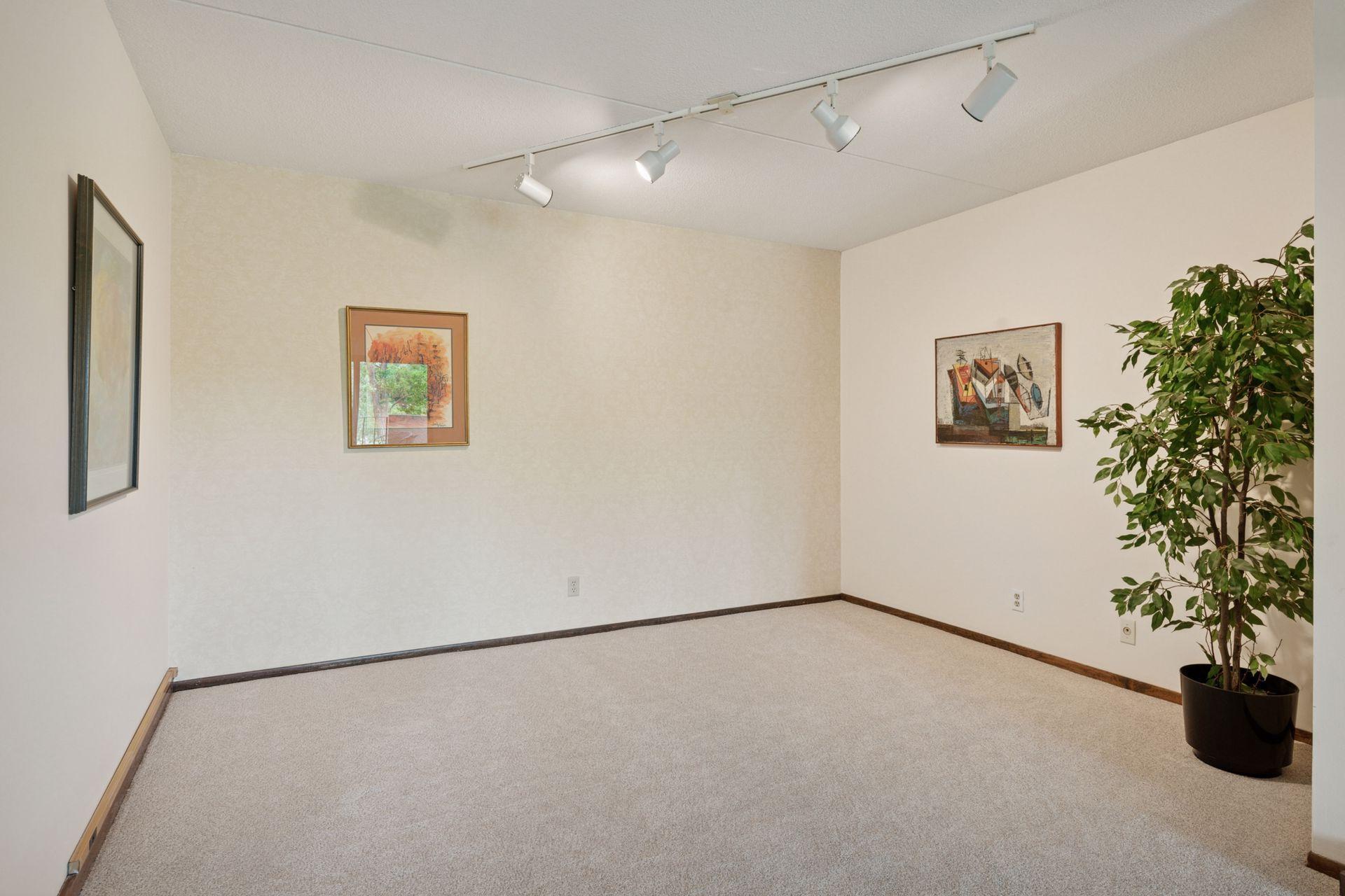 6670 Vernon Avenue S Unit: 301