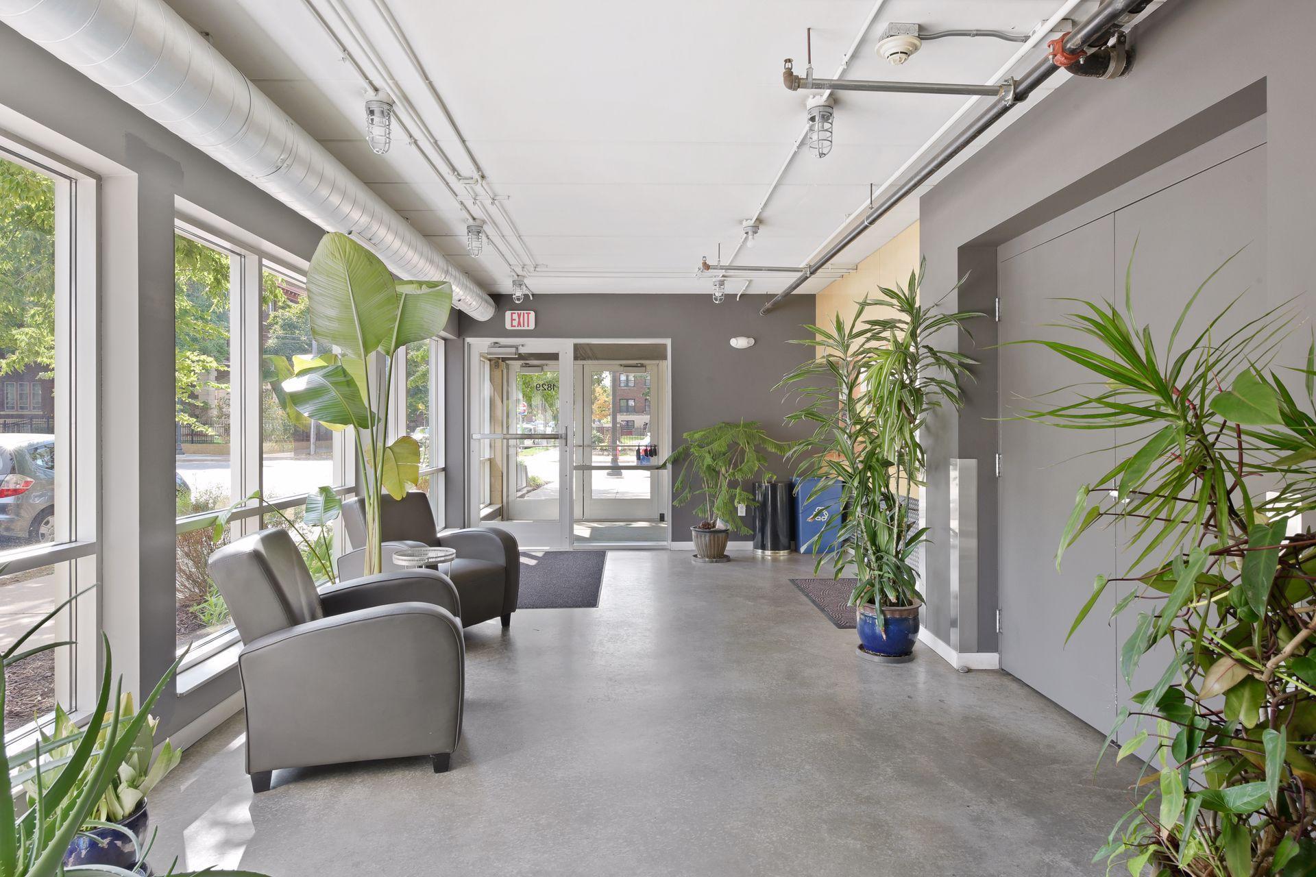 1829 3rd Ave S Unit: 212