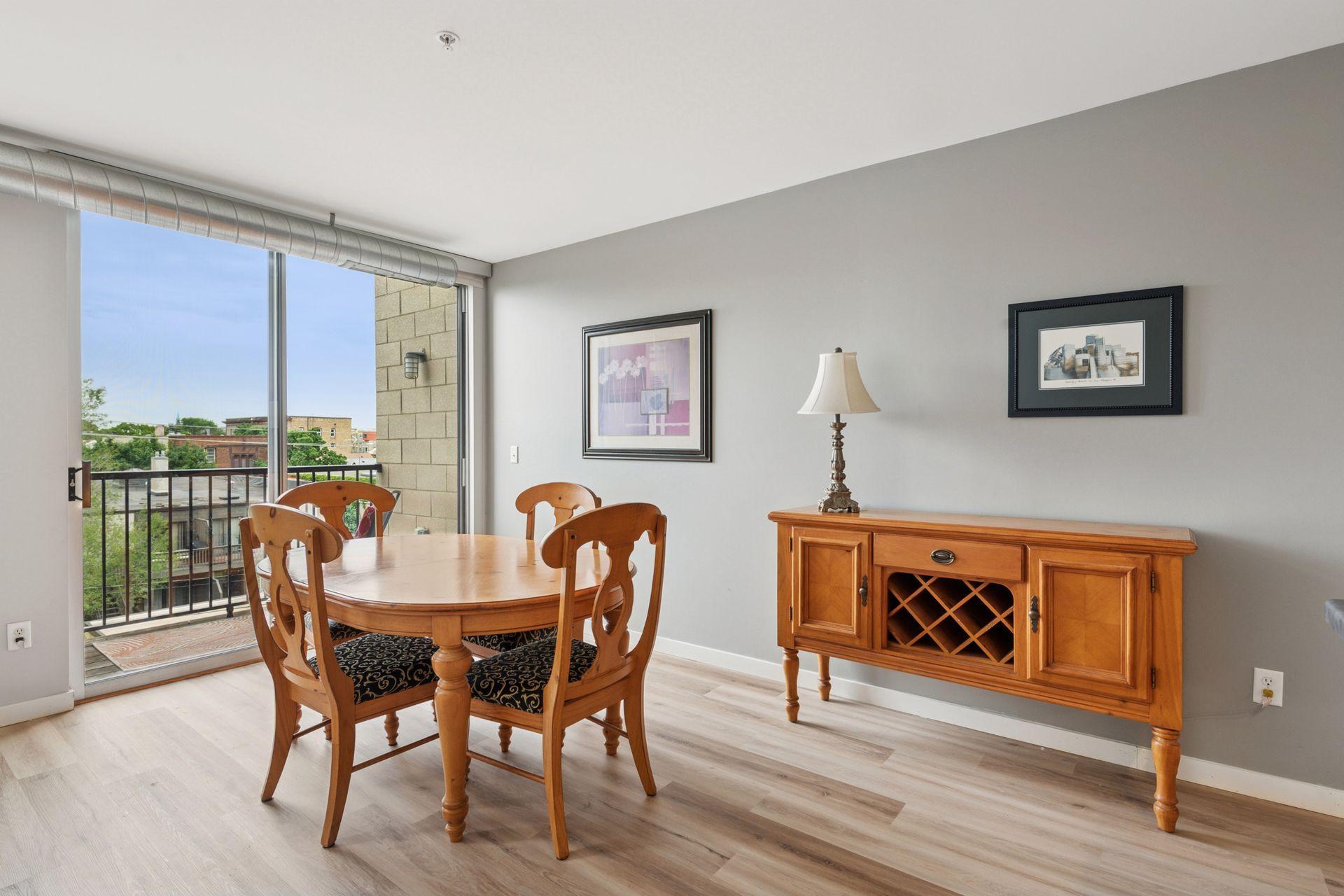 1829 3rd Ave S Unit: 212