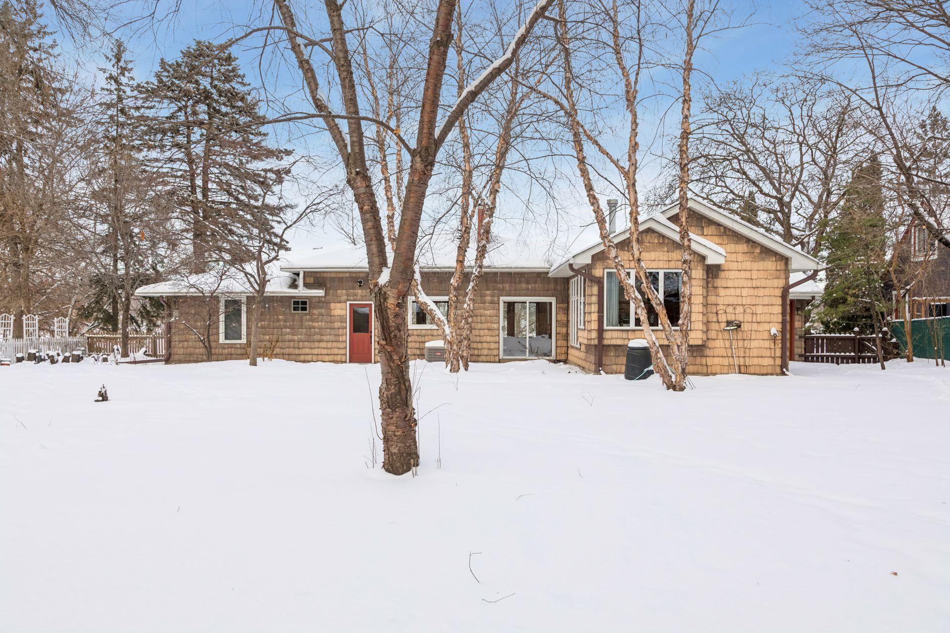 318 Mccarrons Boulevard S