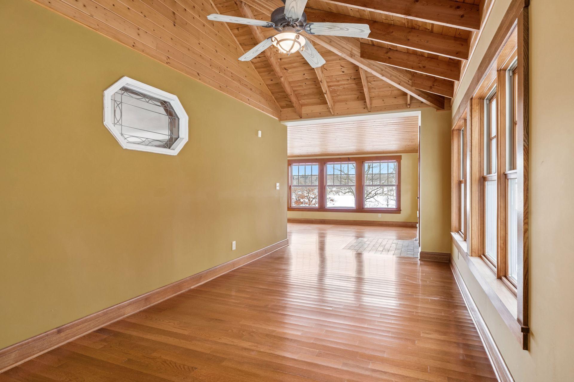 318 Mccarrons Boulevard S