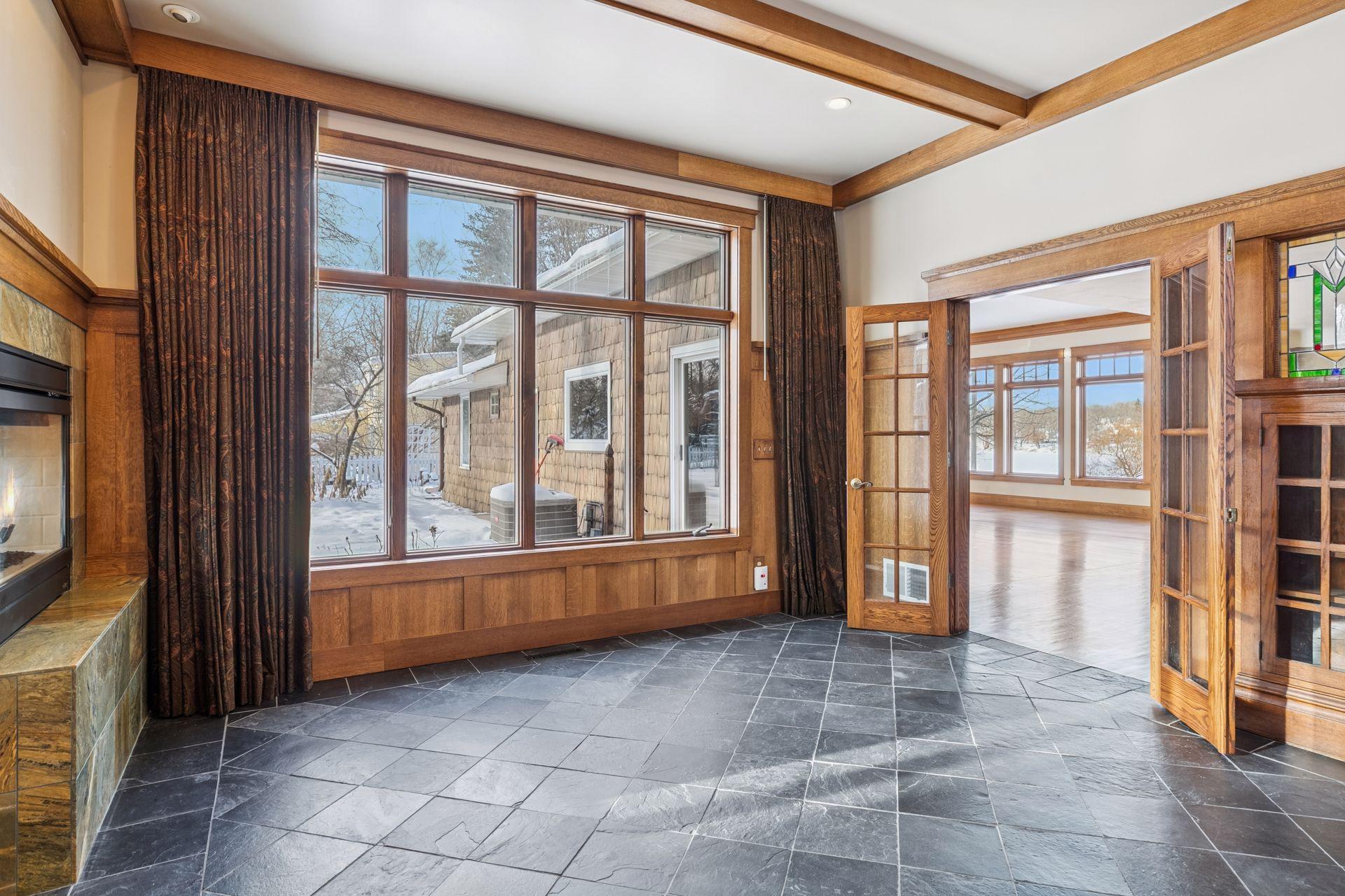 318 Mccarrons Boulevard S