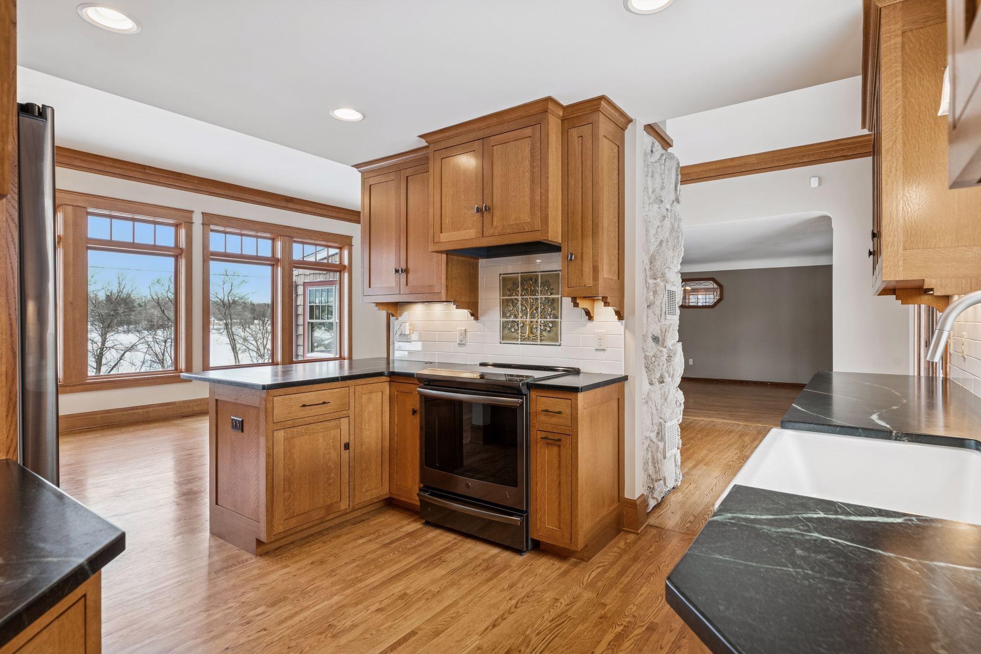 318 Mccarrons Boulevard S