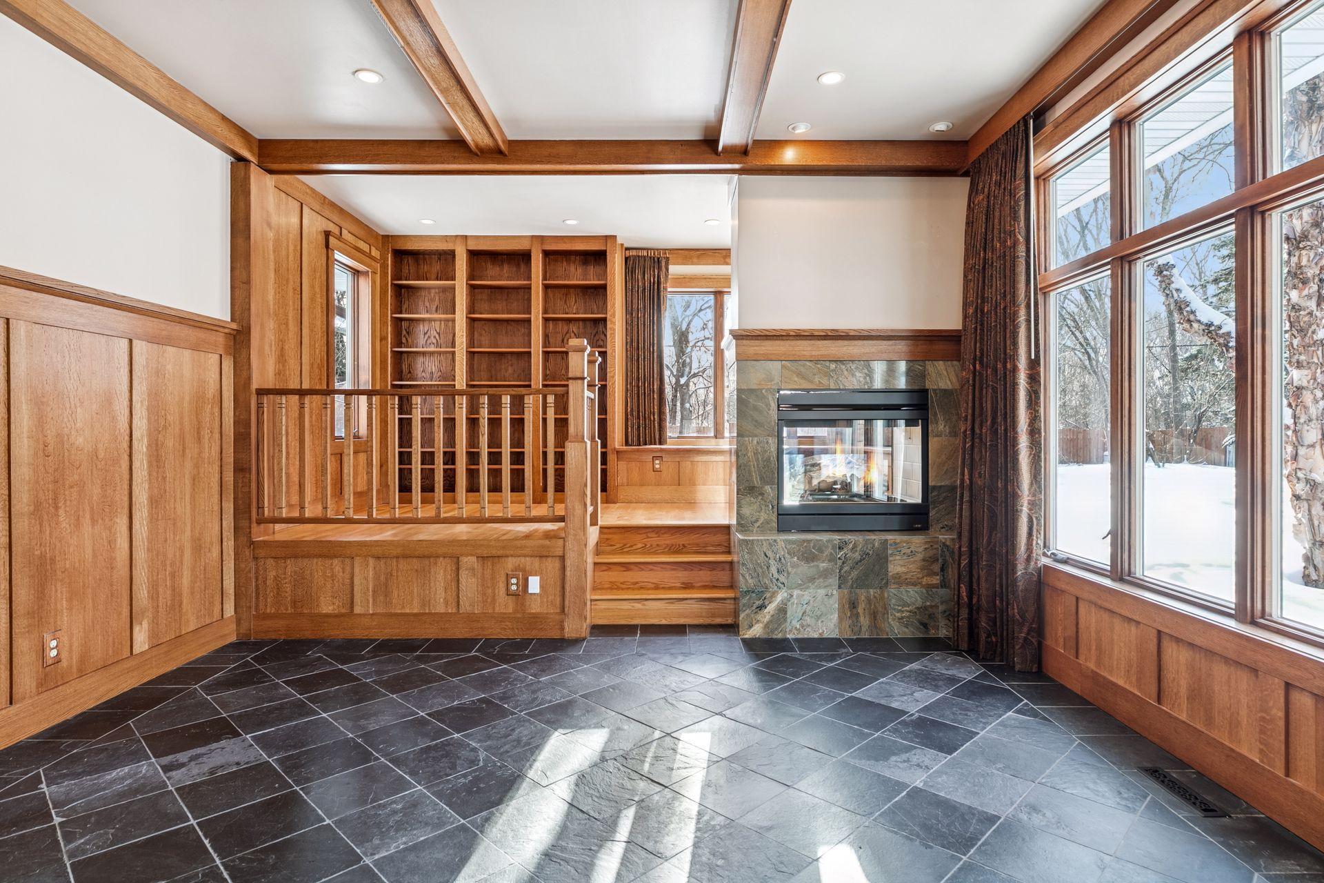 318 Mccarrons Boulevard S