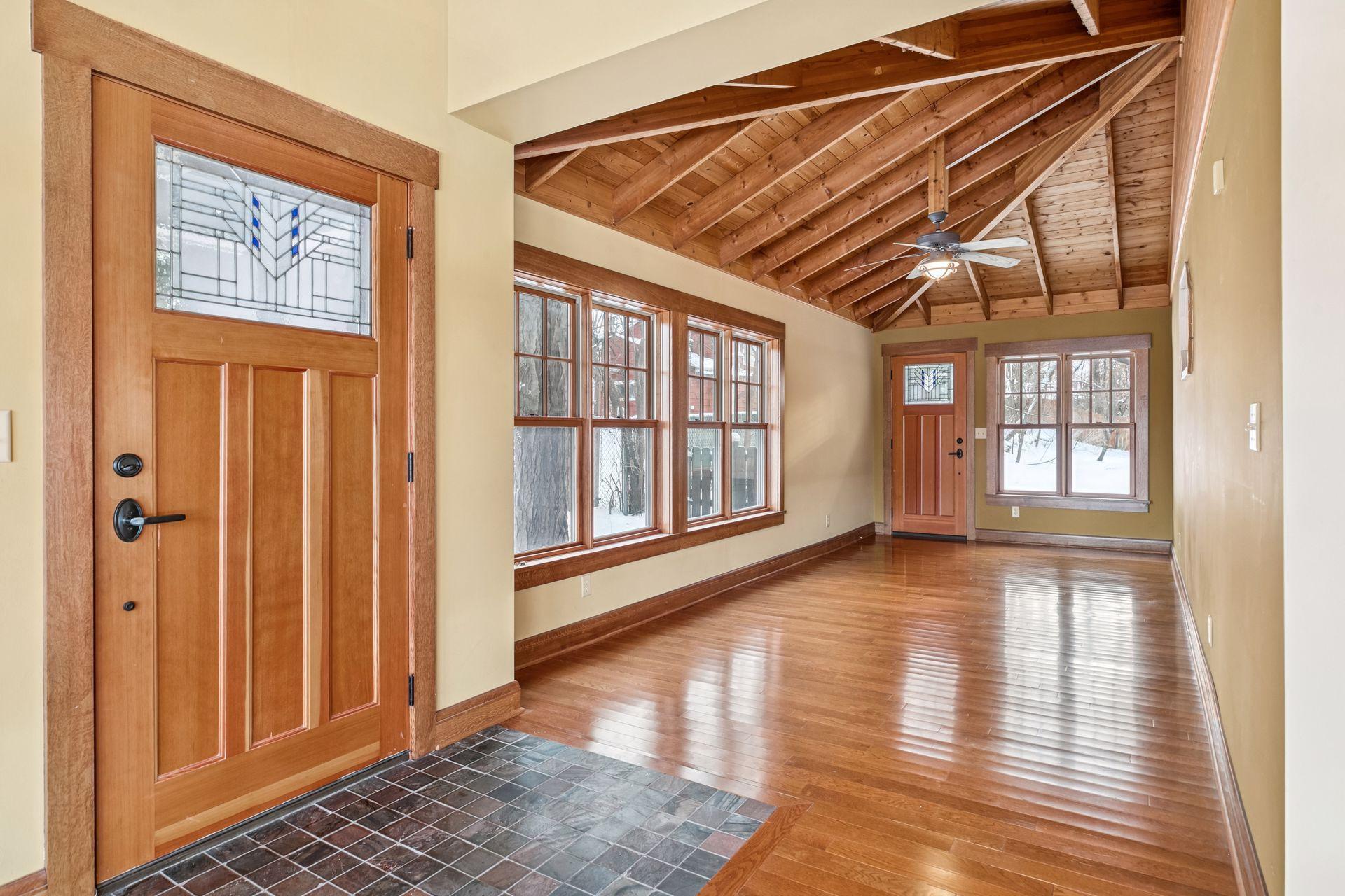 318 Mccarrons Boulevard S