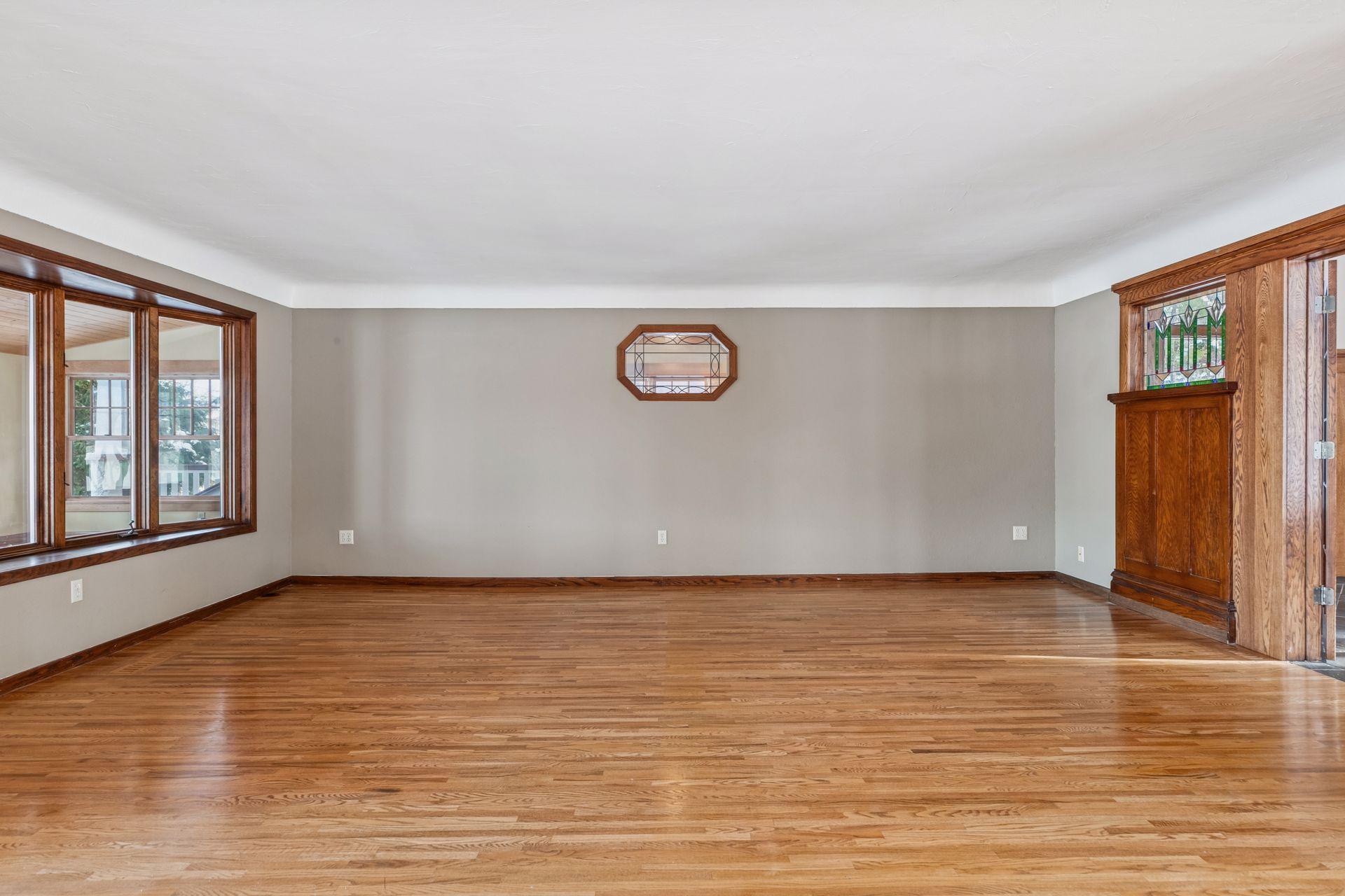 318 Mccarrons Boulevard S