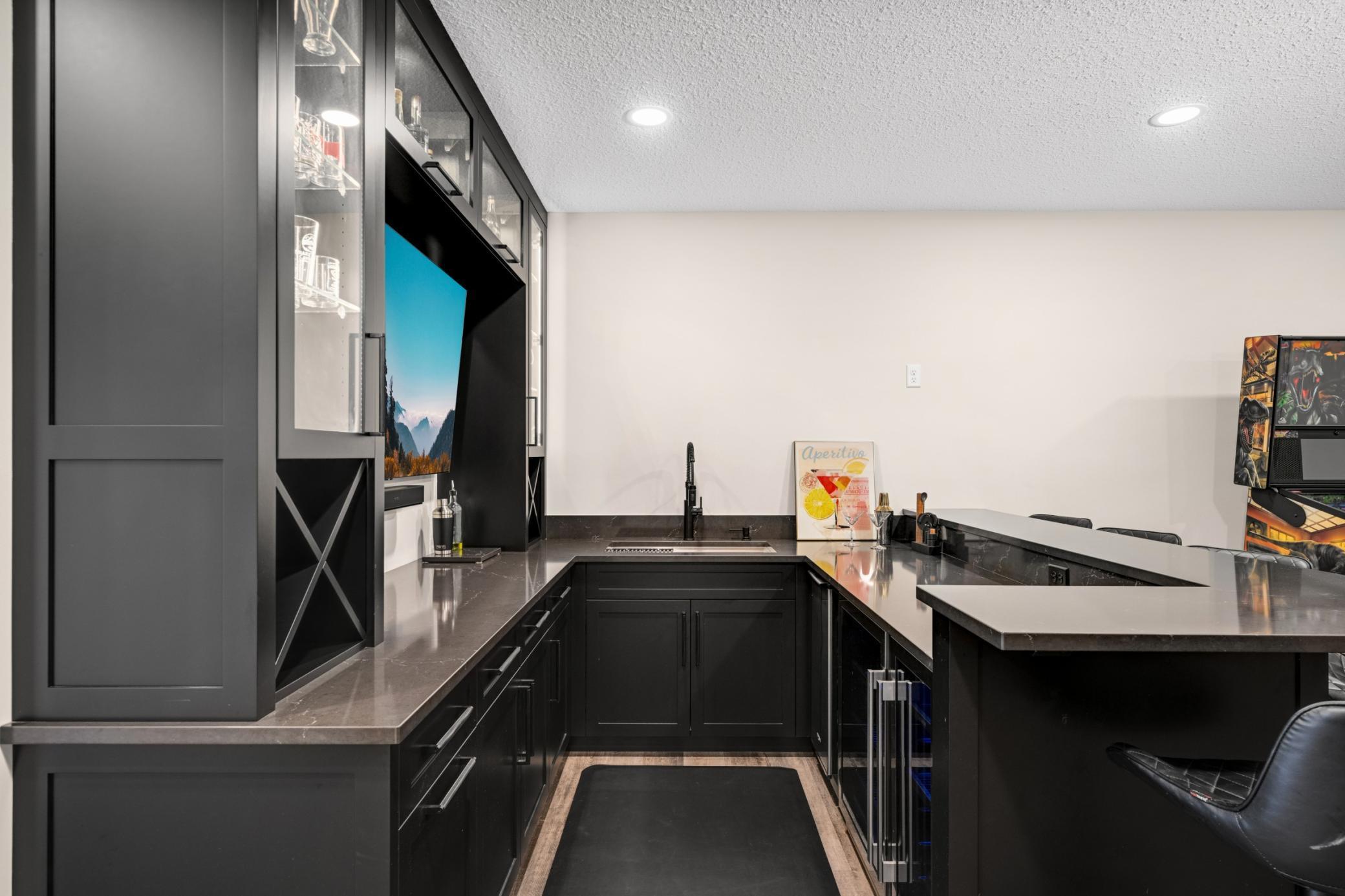 2815 Isabelle Drive