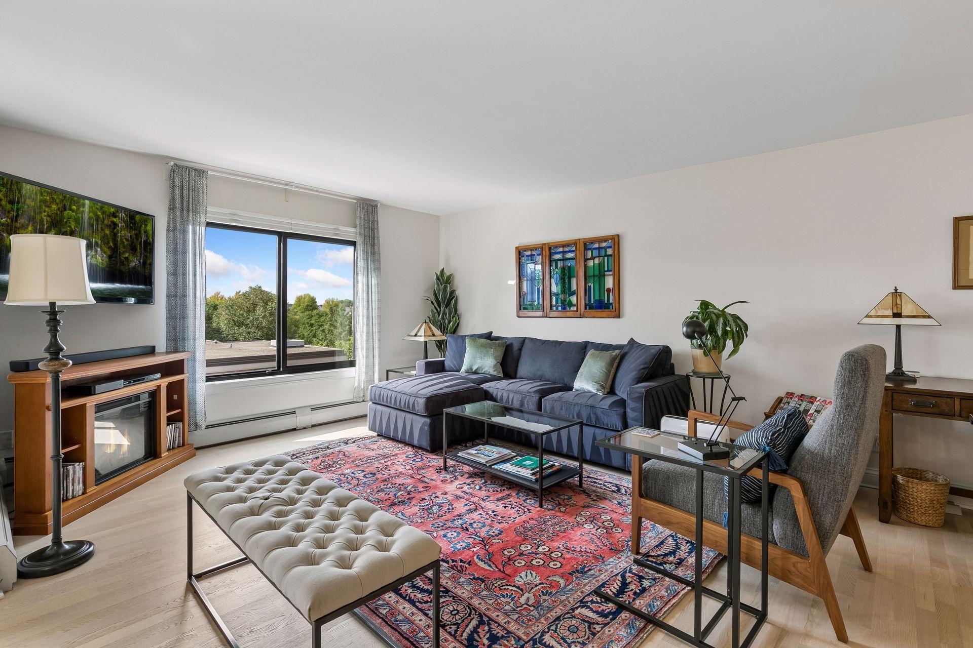 7220 York Avenue S Unit: 413