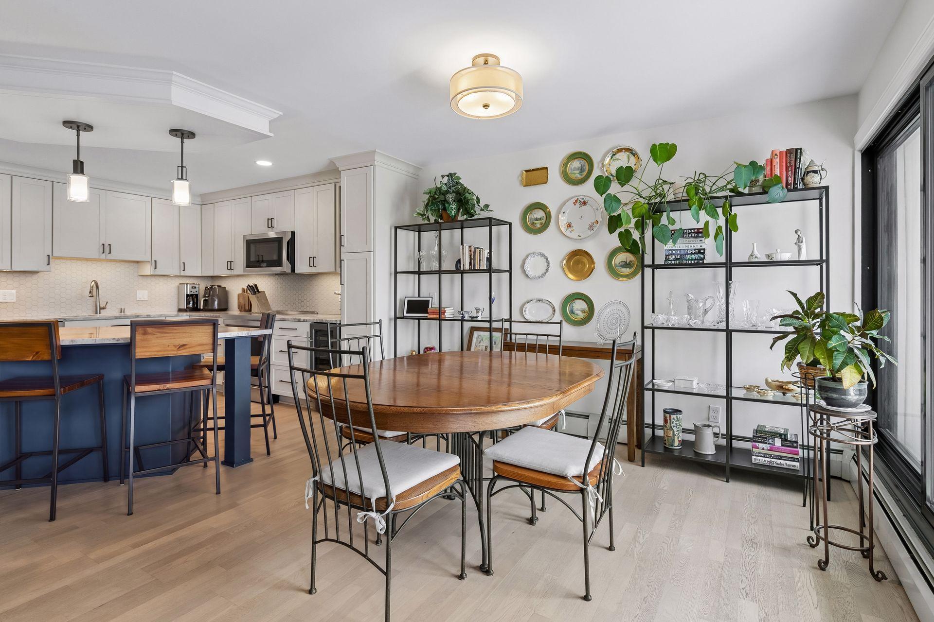 7220 York Avenue S Unit: 413