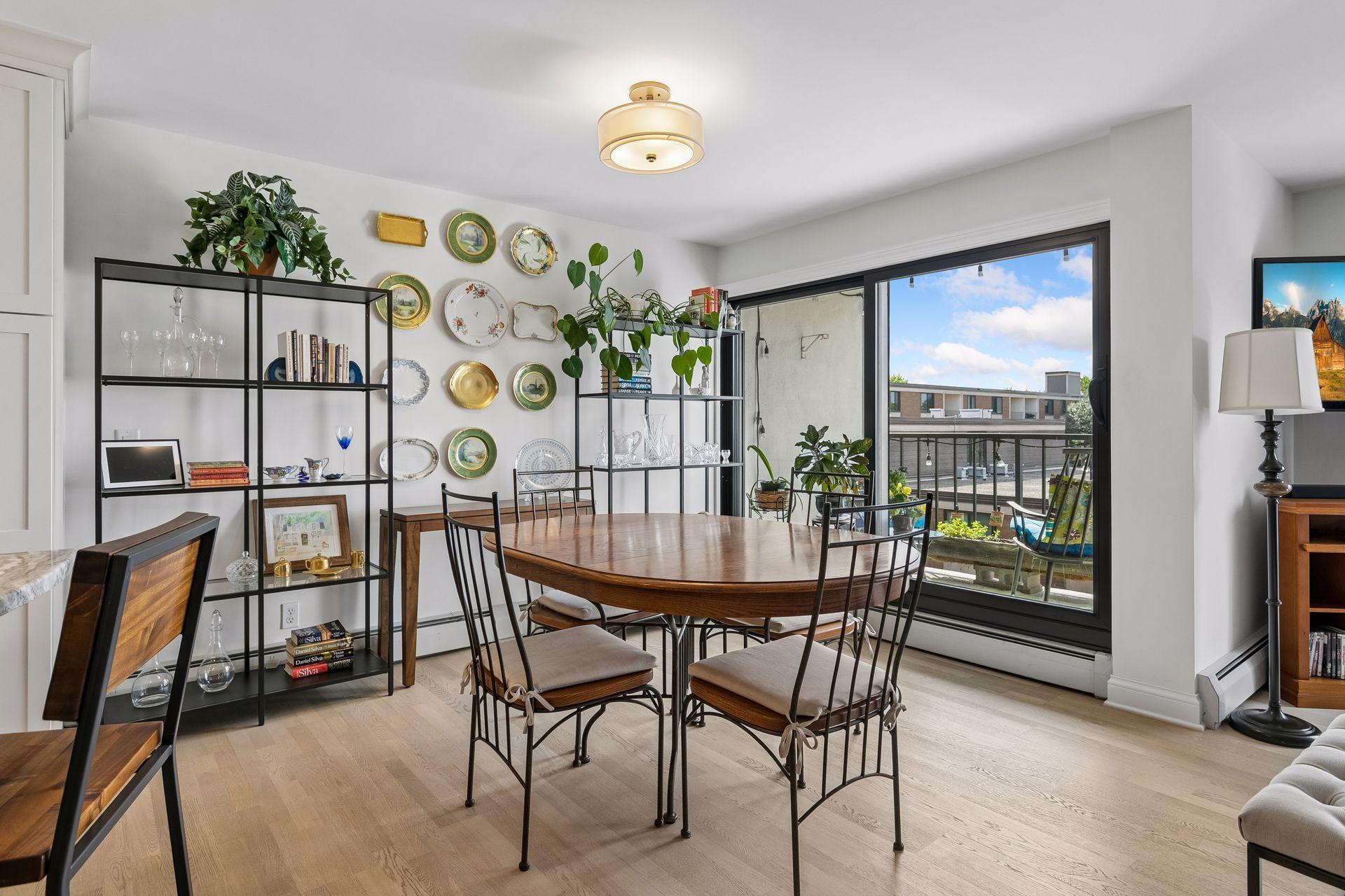 7220 York Avenue S Unit: 413