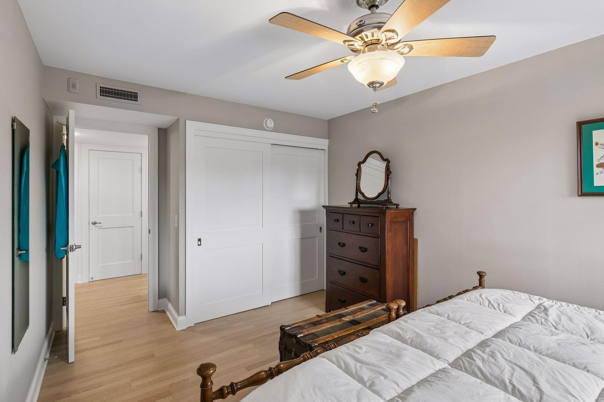 7220 York Avenue S Unit: 413