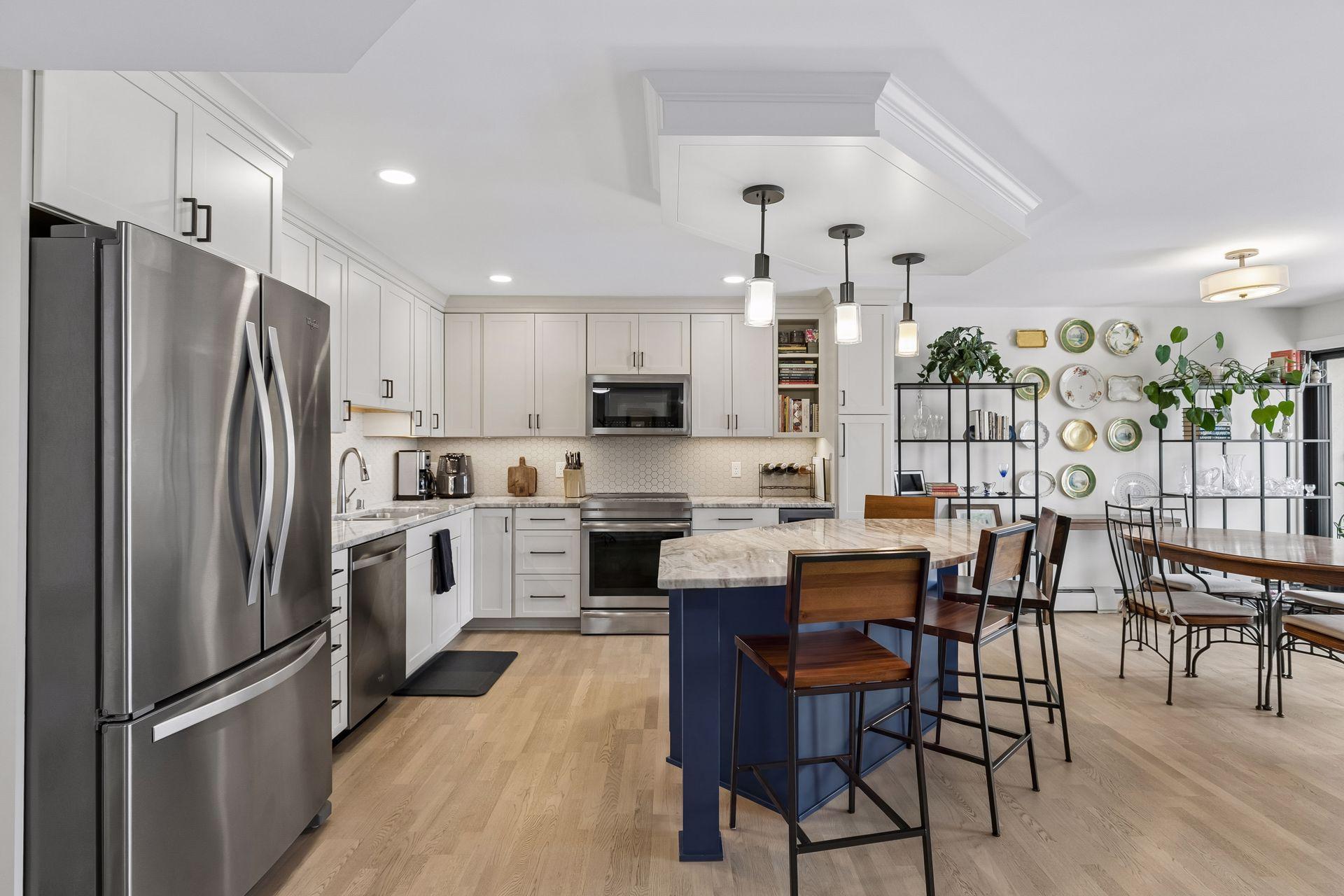 7220 York Avenue S Unit: 413