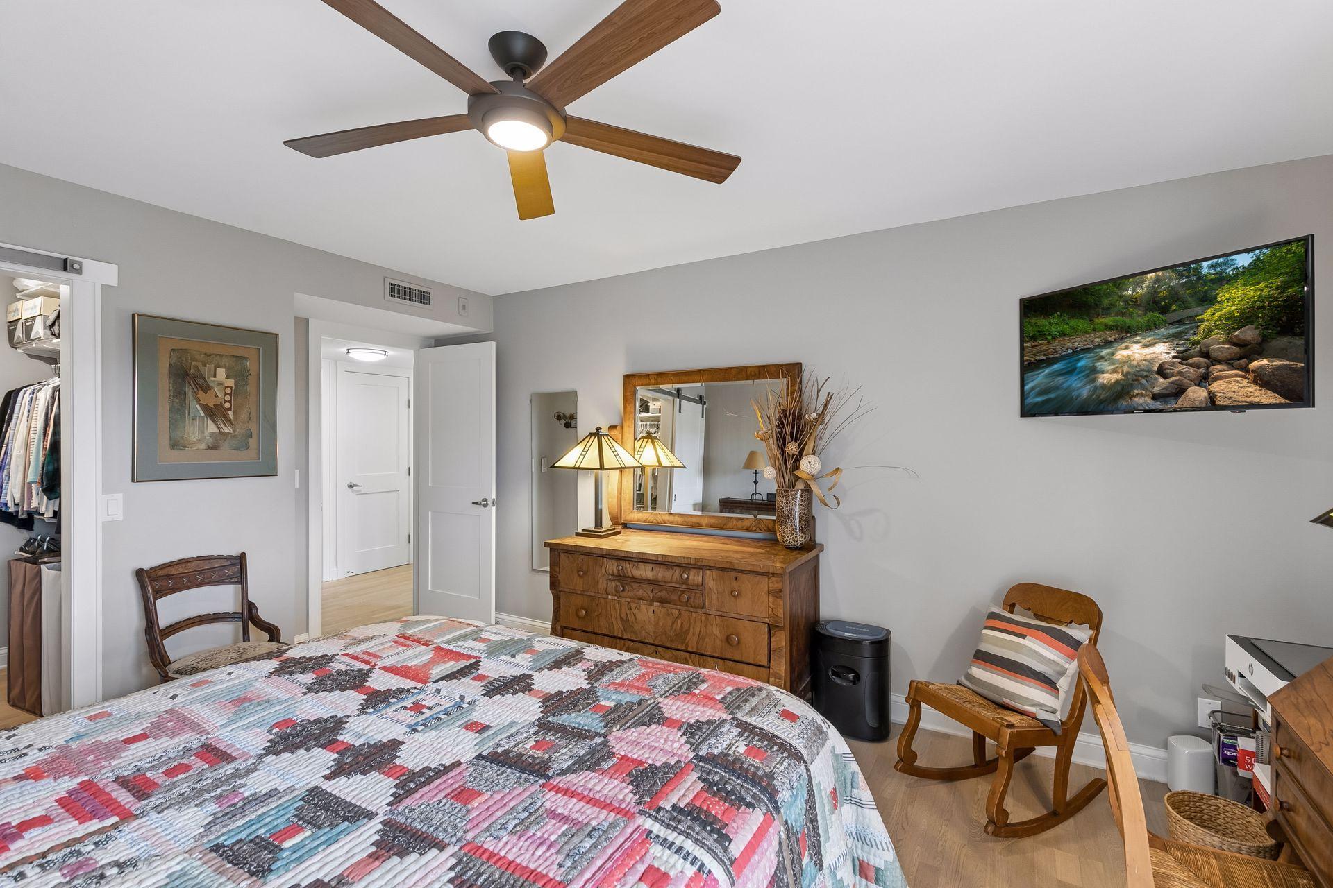 7220 York Avenue S Unit: 413