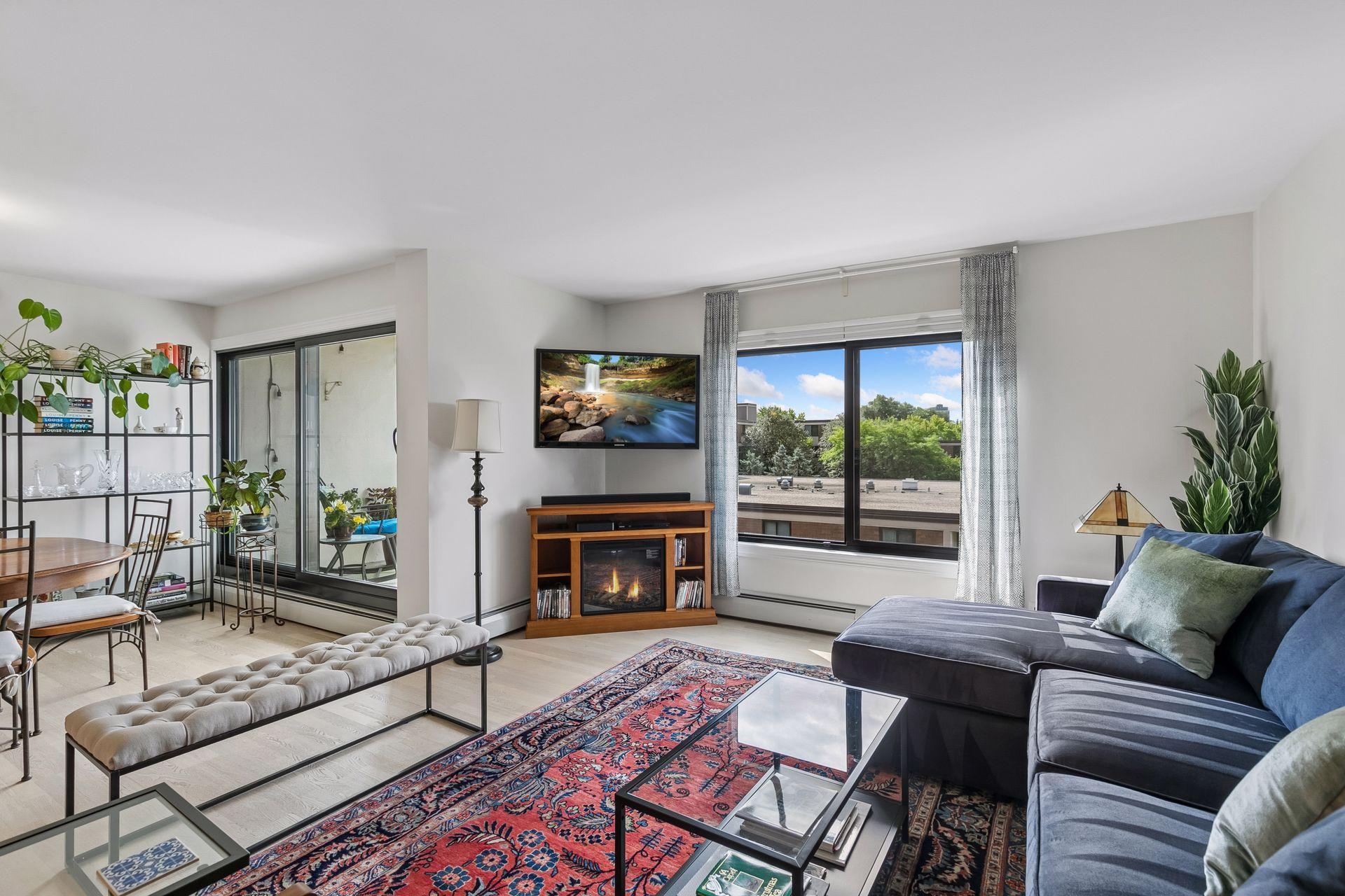 7220 York Avenue S Unit: 413