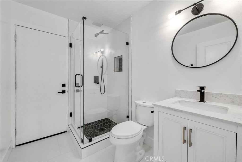 25192 Linda Vista Drive