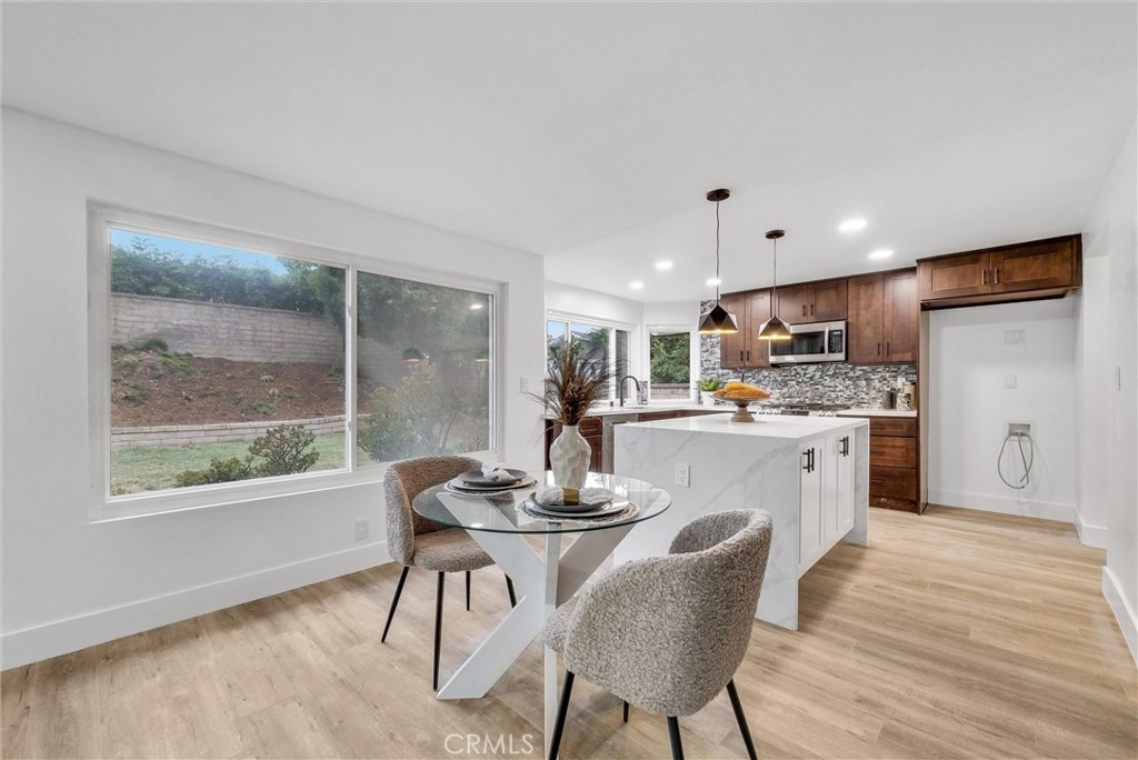 25192 Linda Vista Drive