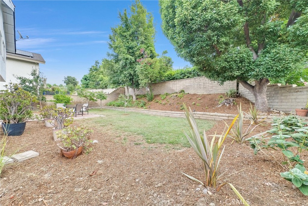 25192 Linda Vista Drive