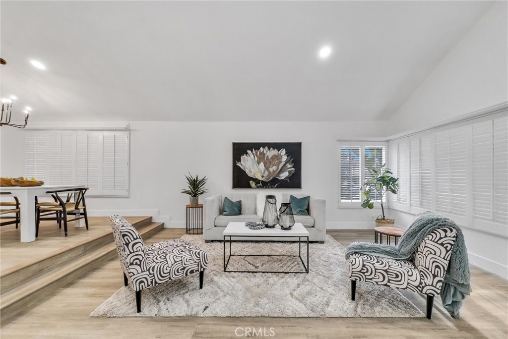 25192 Linda Vista Drive