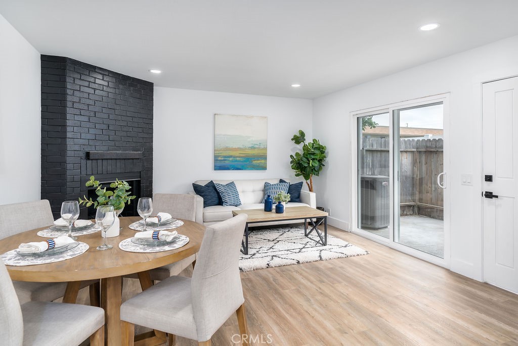 936 W 18th Street 13