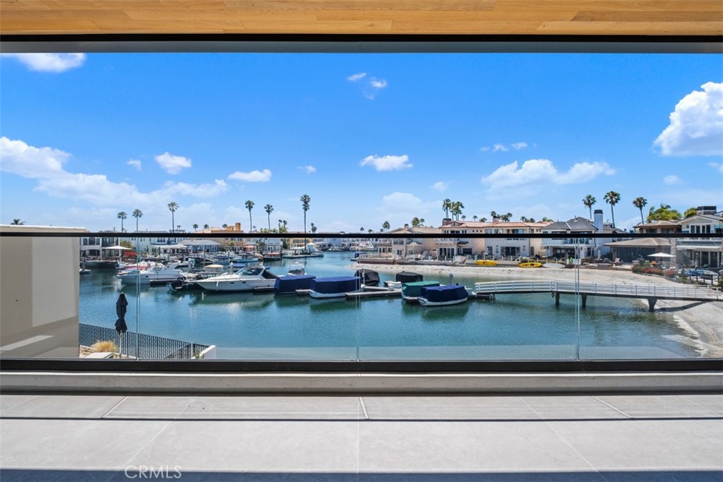 20 Balboa Coves