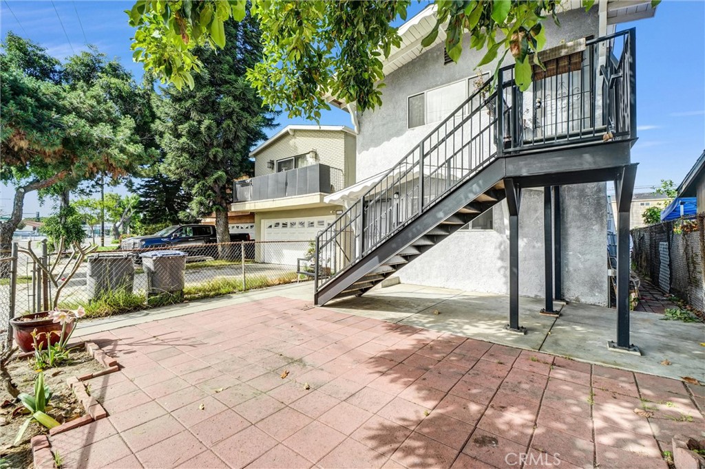 21109 S Santa Fe Ave