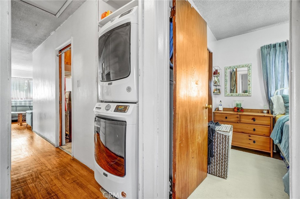 21109 S Santa Fe Ave