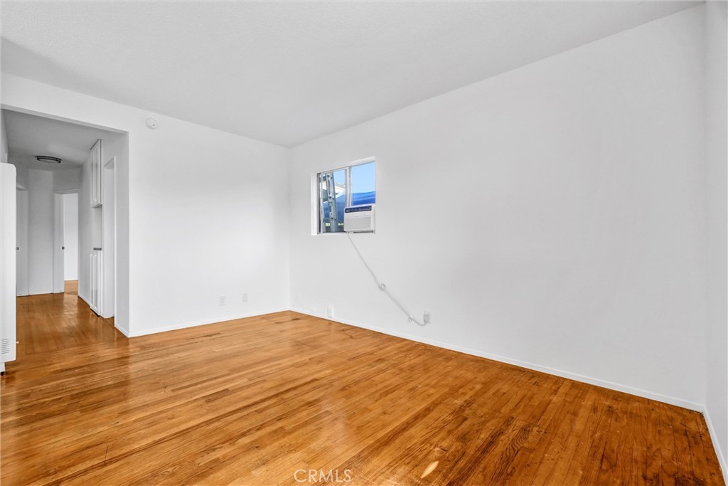 21109 S Santa Fe Ave