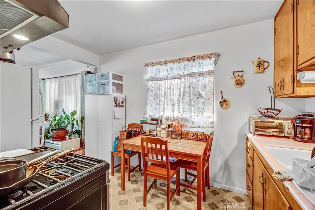 21109 S Santa Fe Ave