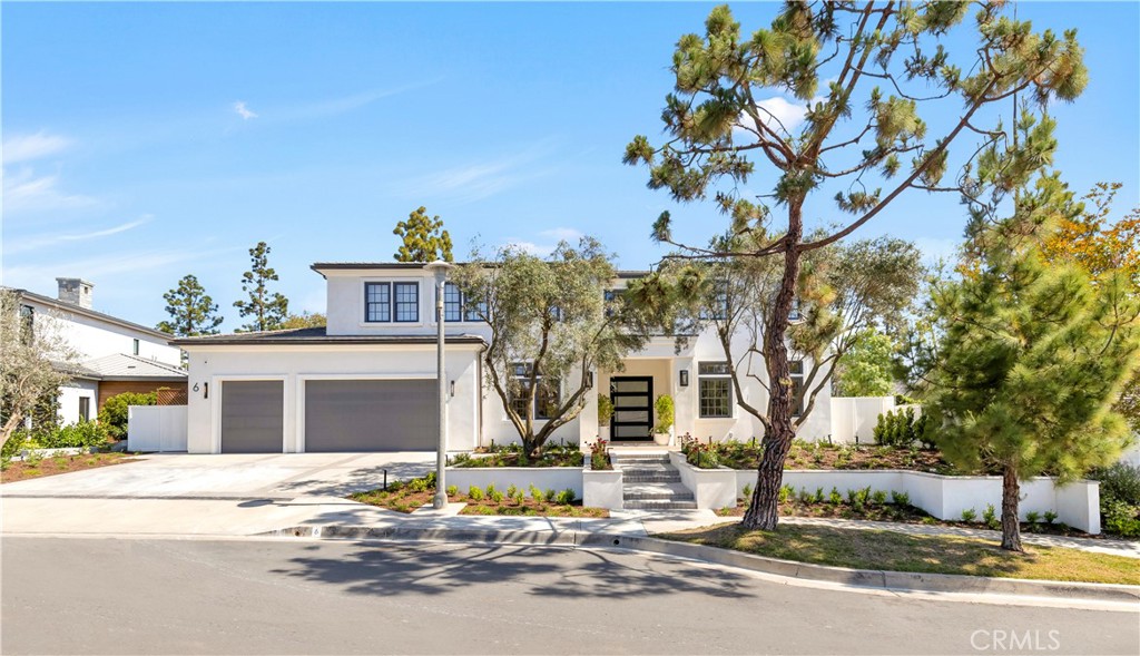 6 Pinehurst Ln
