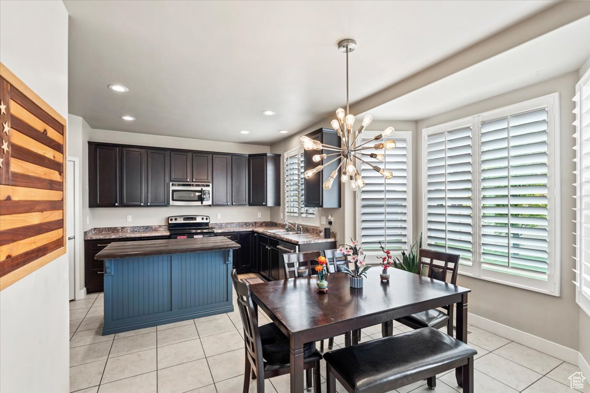 5757 PARKVIEW DR