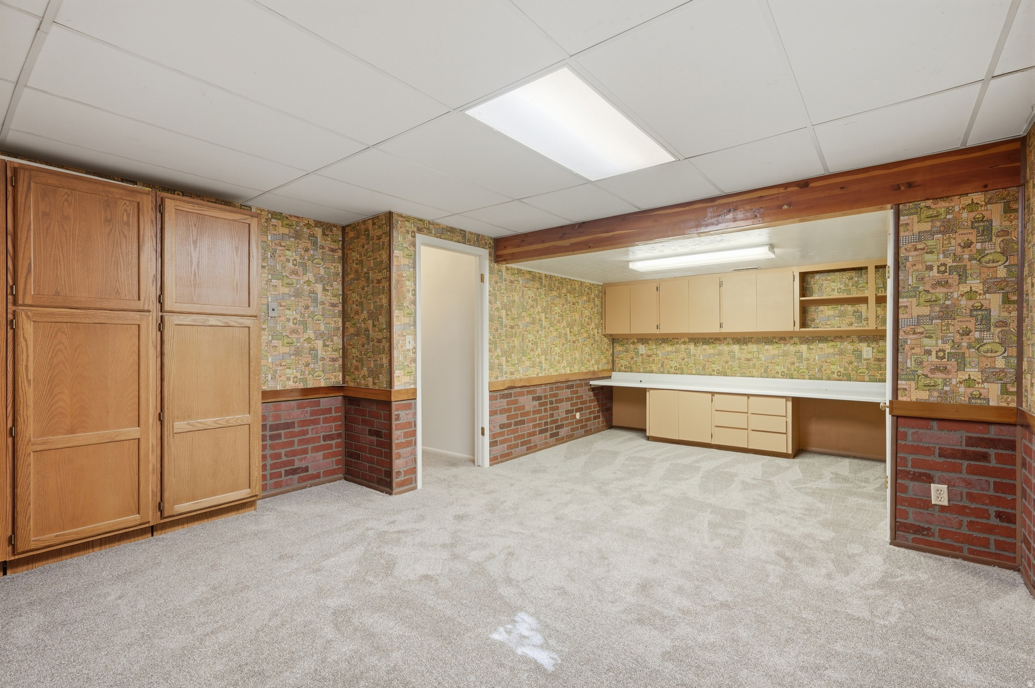 5647 S PARK PLACEWEST