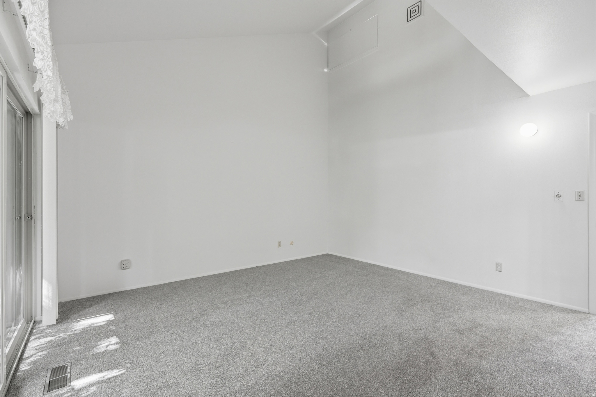 5647 S PARK PLACEWEST