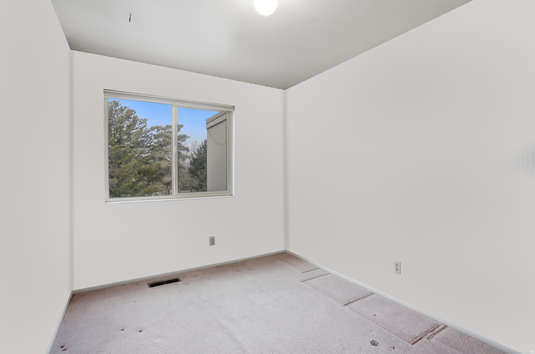 5647 S PARK PLACEWEST